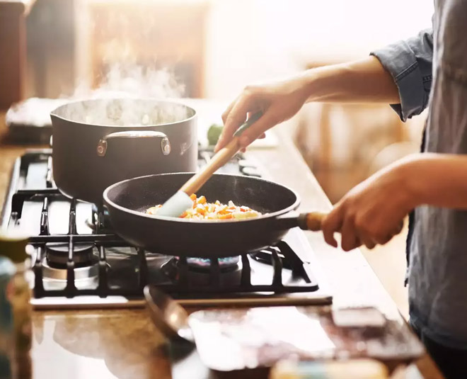 how to make loved one feel special ()