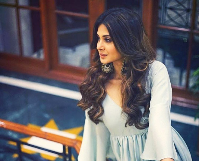 jennifer winget getting huge payment for single episode inside 