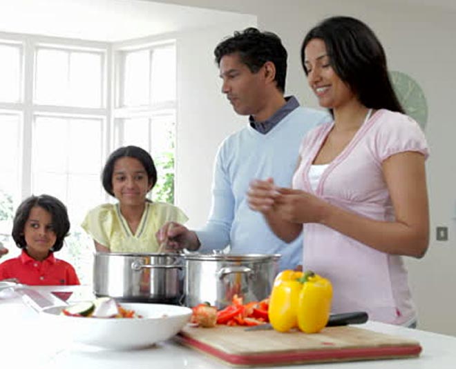 new year parties with under entry in delhi ncr inside