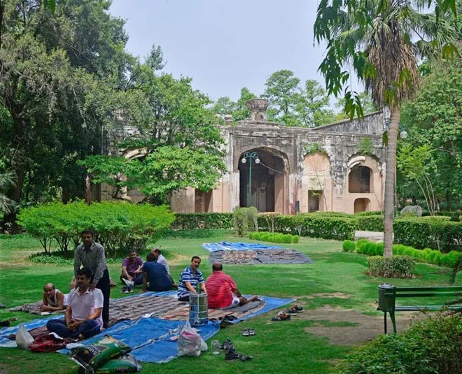 parks in delhi for weekend trip ()