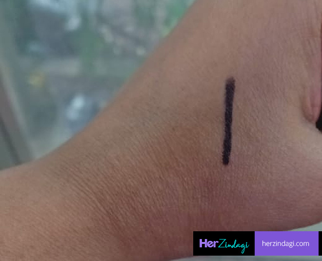 plum naturstudio all day wear kohl kajal review