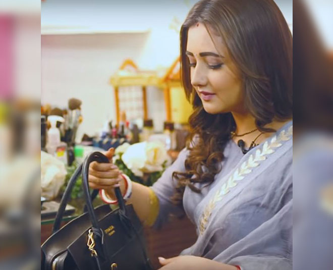 rashami desai and her bags
