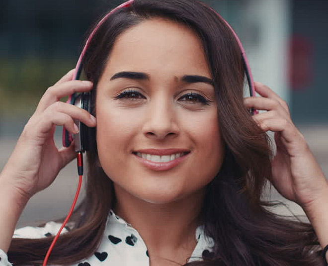 stay calm when  your partner is  angry inside 