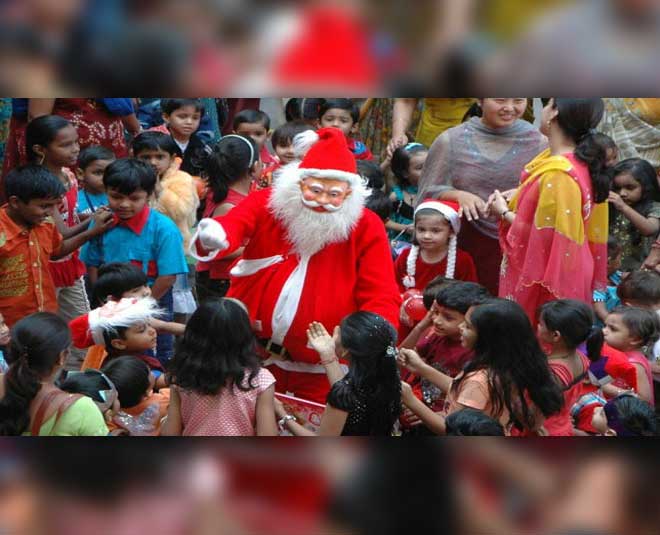 Reason Behind Why We Celebrate Christmas On 25 December-Christmas 2019