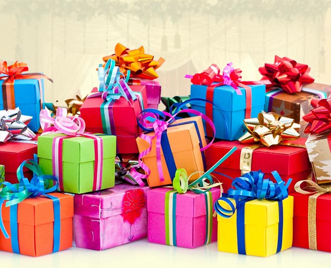 gifts in marriage inside