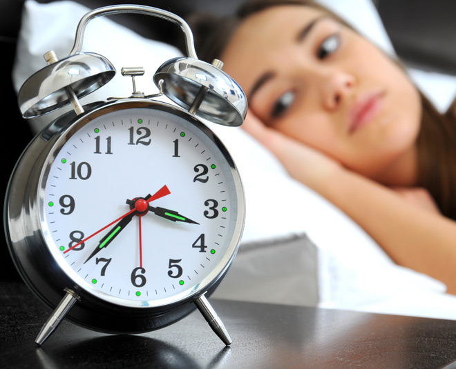 hair fall protein deficiency ()