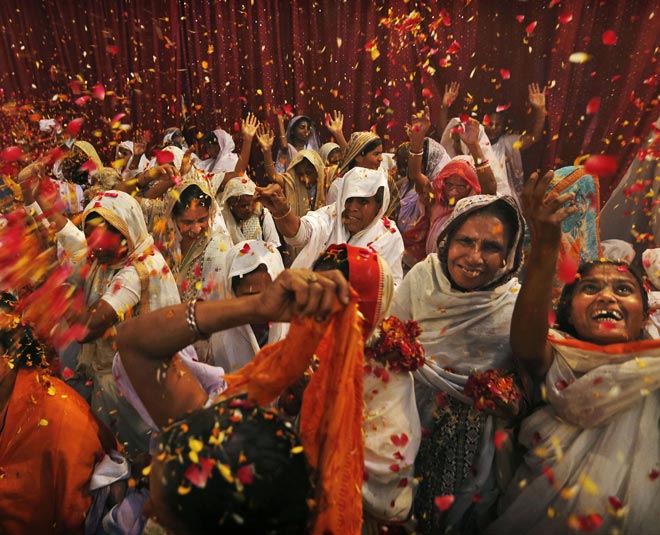 Kanyadaan Kanakanjali Female Pandit These Indian Weddings Broke