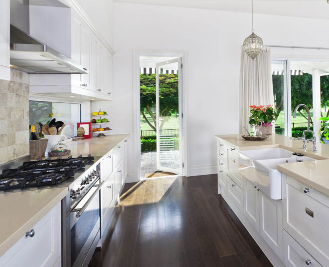 kitchen cleaning inside