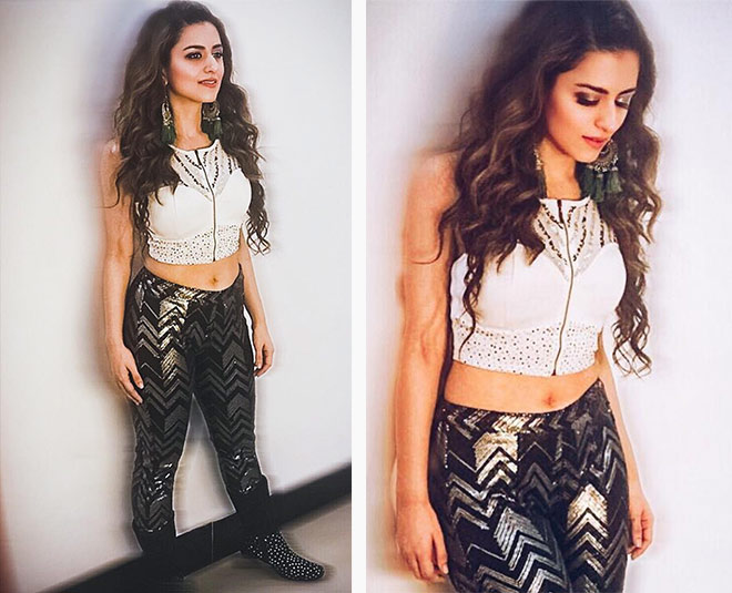 riddhi dogra stylish outfits crop top inside