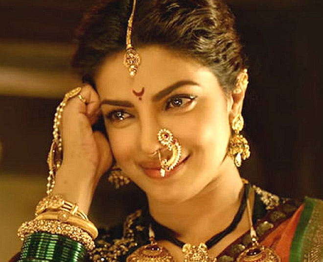 Kangana ranaut manikarnika look goes viral know some more popular queen looks 