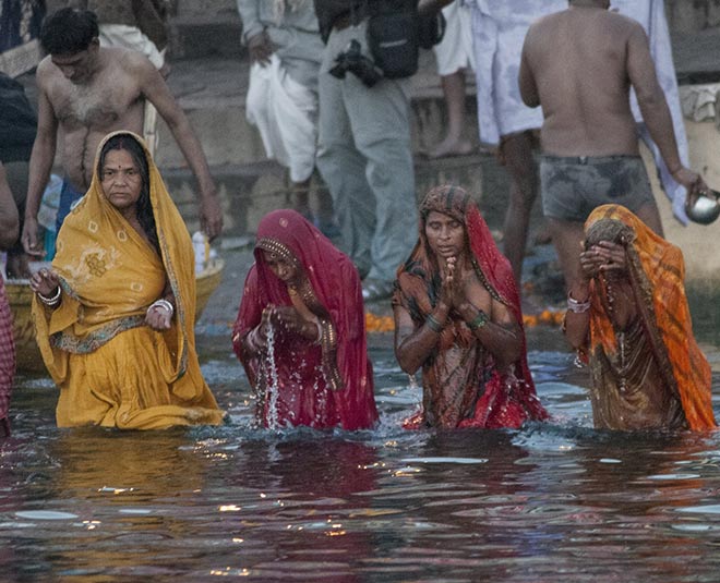 ardh kumbh mela prayagraj  triveni sangam ganga jamuna saraswati inside