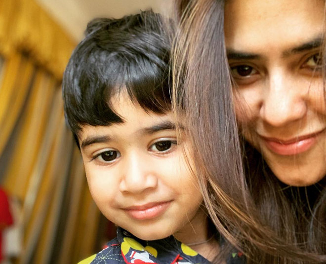 ekta kapoor mother inside 