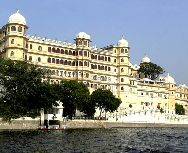 must visit royal palaces of india inside