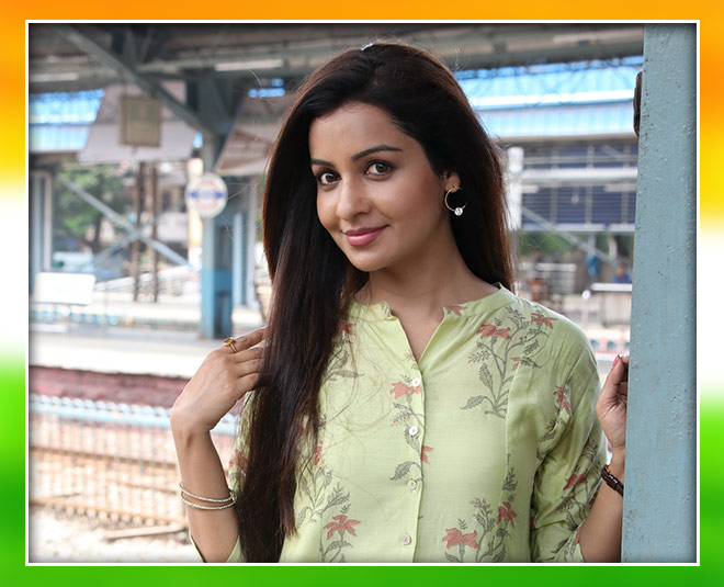 paridhi sharma neha wagh chavvi pandey ashi singh tv actresses patriotism share republic day  feelings inside