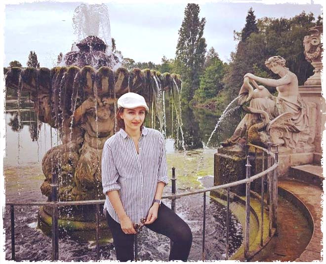 soha ali khan talking about travelling and its benefits inside