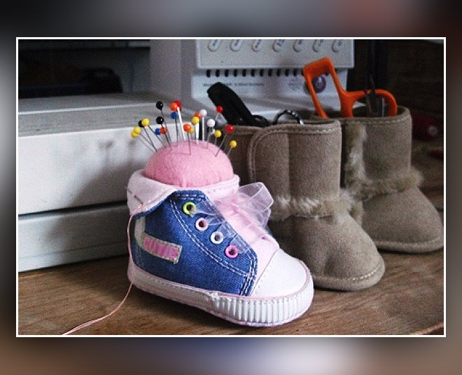Resuse old shoes as pin holder