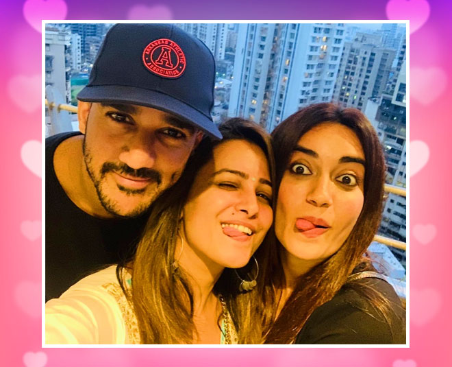 anita hassanandani rohit reddy having fun with surabhi jyoti inside 