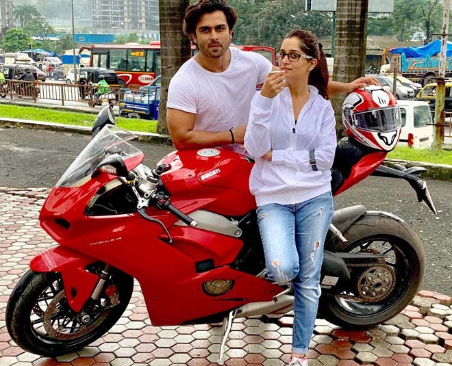 bigg boss  winner deepika kakar bike ride pic inside 