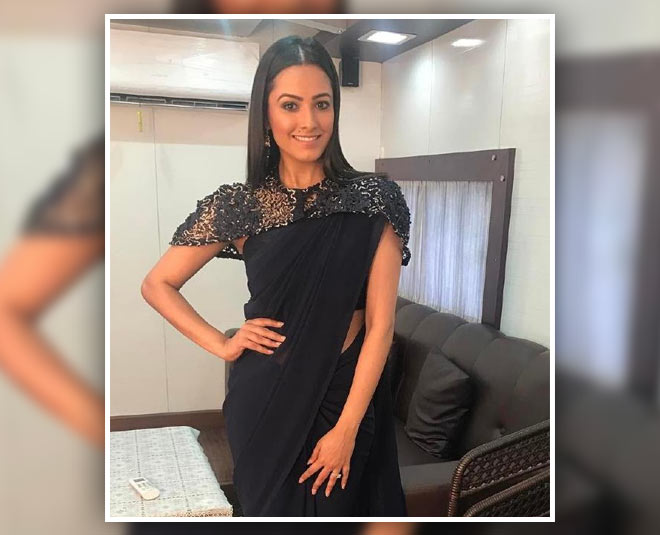 Steal These Blouse Designs From Anita Hassanandani's Closet And Give Your  Saree A New Twist! | HerZindagi