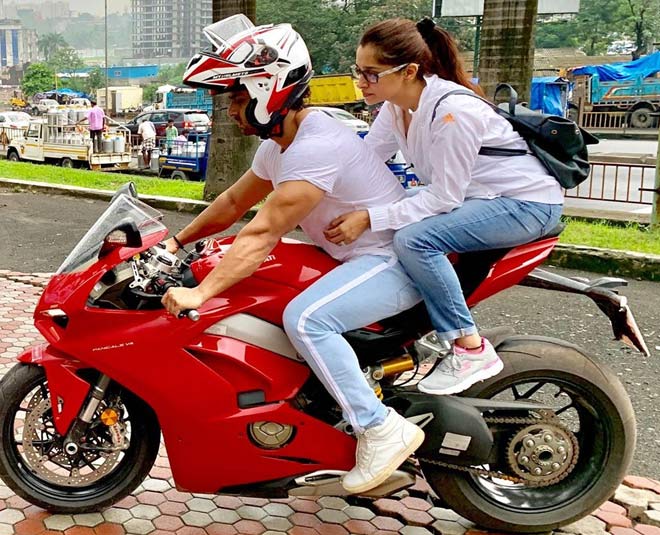 dipika kakar inside  ()