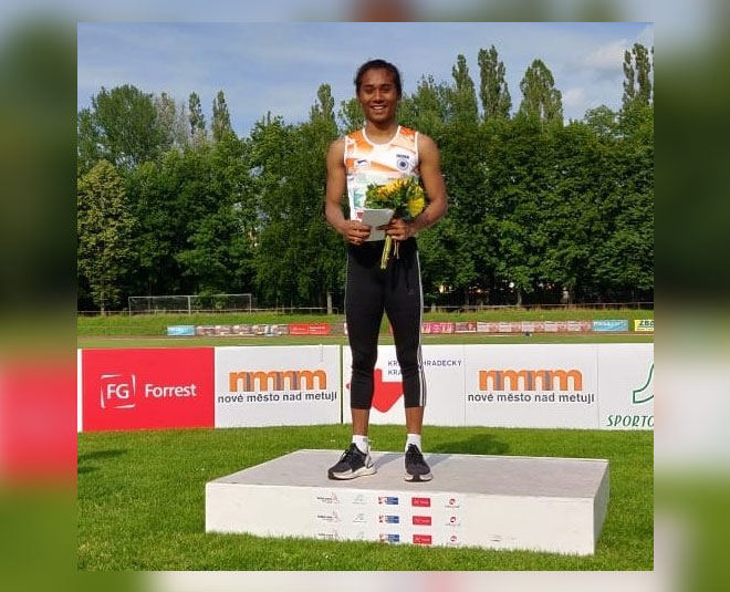 hima das bags  gold medal inside 