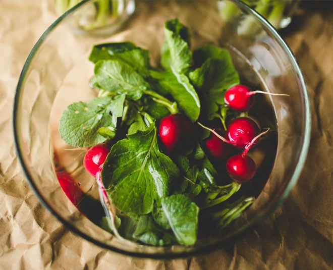 Extend The Life Of Your Vegetables, Fruits With These 6 Tips! HerZindagi