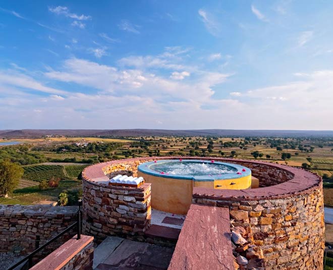 inside  palace hotels india