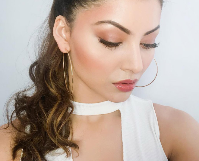 inside  halter neck blouse design ideas