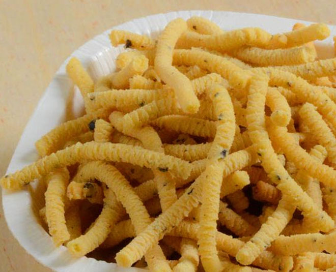 kurure sabudana namkeen inside 