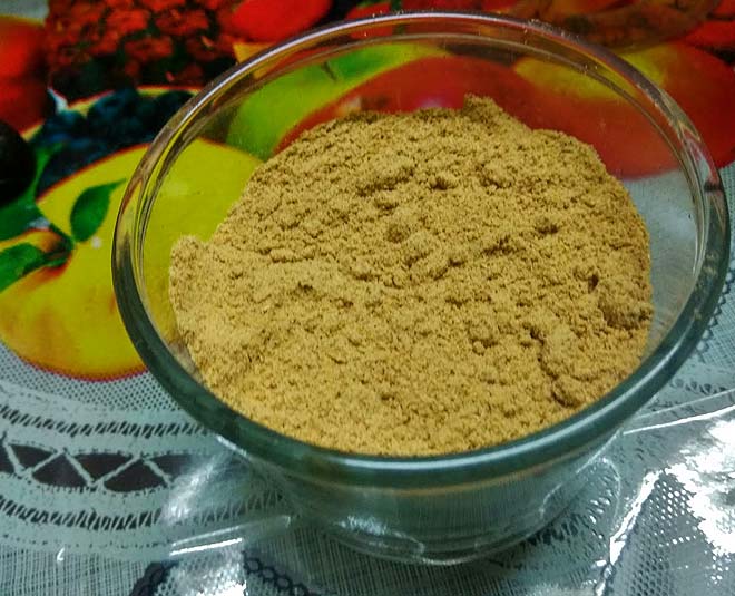 maggi masala powder inside 