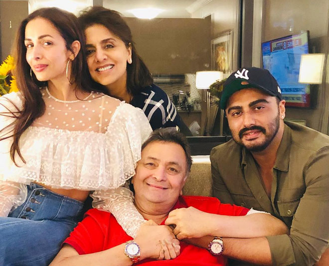 neetu singh rishi kapoor with arjun kapoor malaika arorainside 