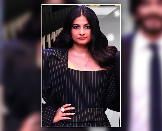 rhea kapoor inside 