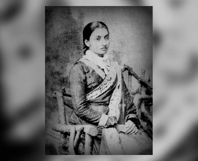 saree first women to wear blouse