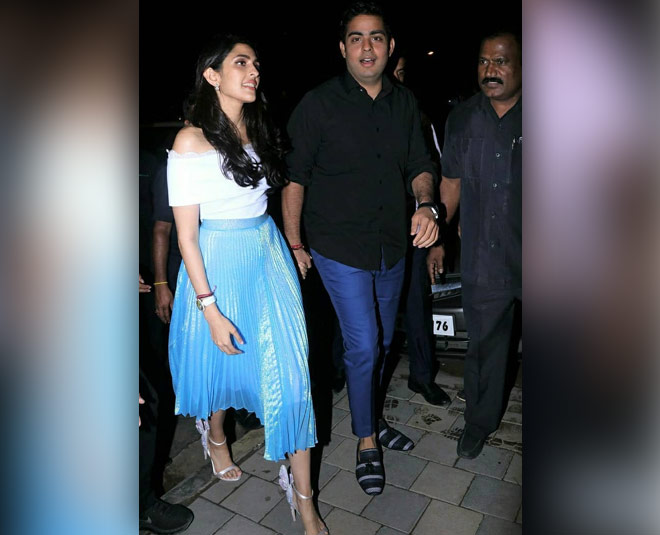 shloka mehta heels price inside one