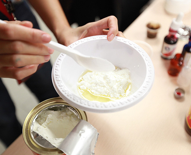 How To Bleach Face Naturally
