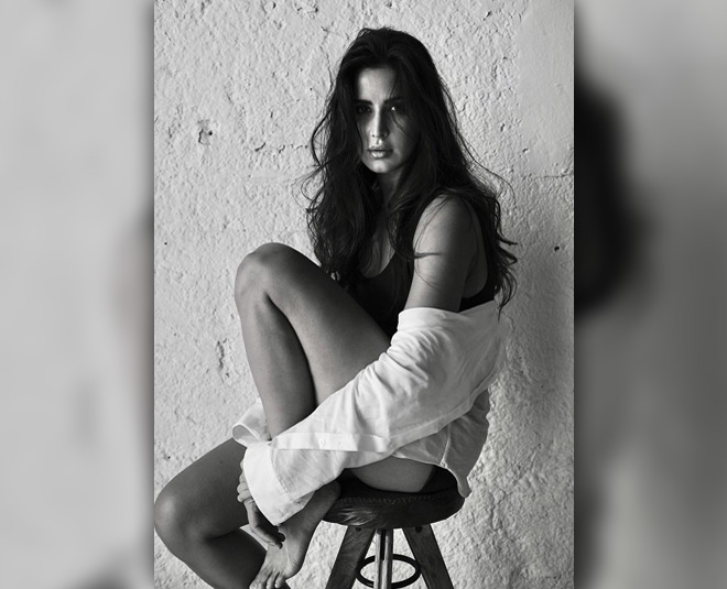 कैटरीना इन ब्लैक एंड व्हाइट Katrina Black And White Picture
