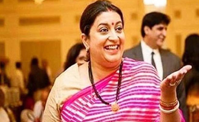 Smriti Irani latest pictures