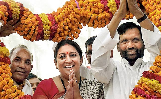 Smriti Irani life and facts