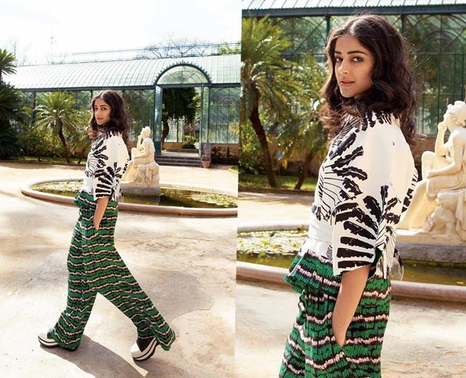 anaya panday relax mood