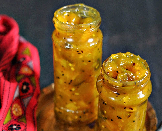 cook mango chutney pickle inside 