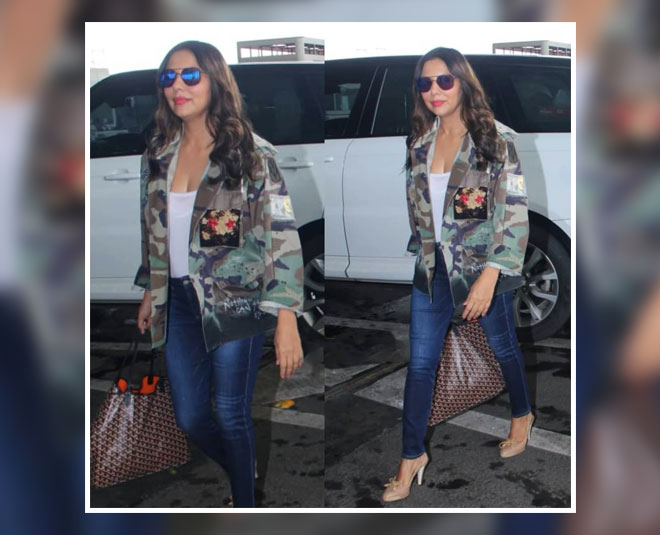 gauri at airport