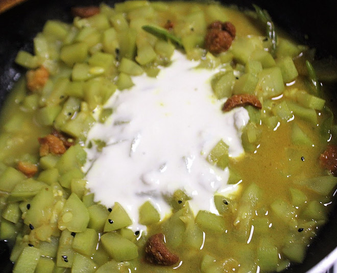 how to cook lauki posto inside