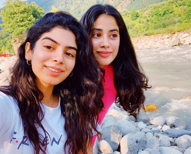 janhvi and khushi enjoying holiday in himachal pradesh inside 