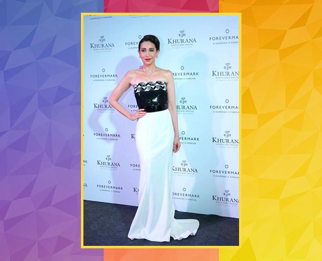 ब्लैक एंड व्हाइट लुक karishma kapoor daughter