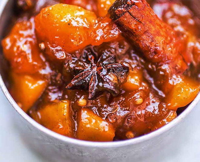 mango chutney pickle inside 