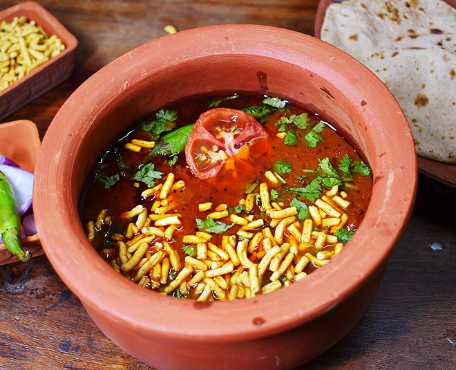 namkeen sev ki sabji at home inside 