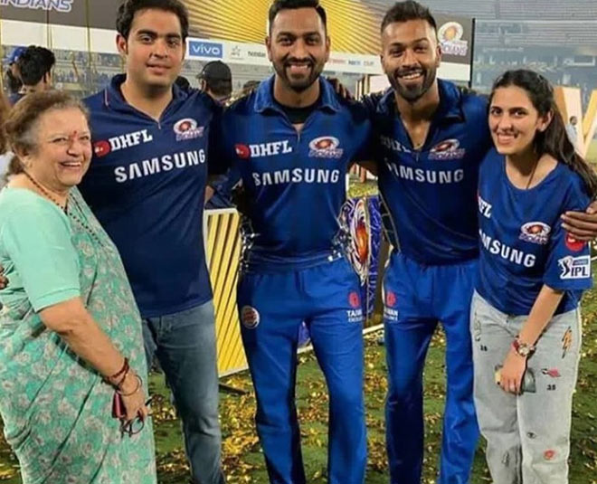 shloka mehta hair style