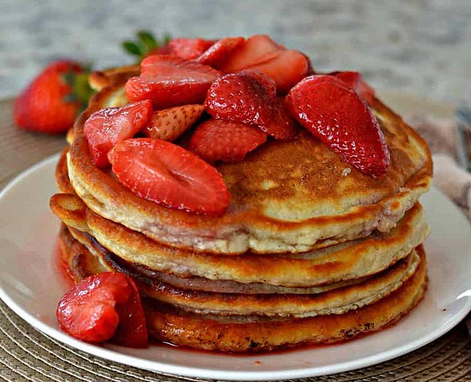 strawberry pancake