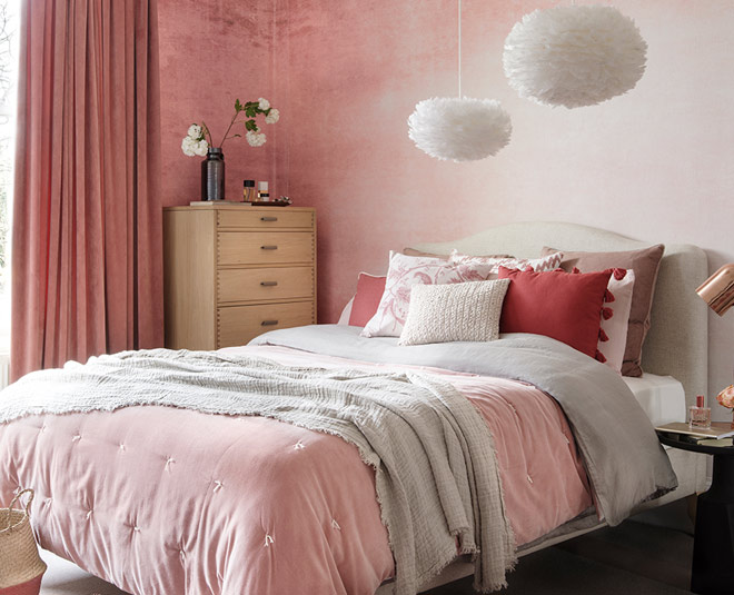 vastu tips to attract love paint