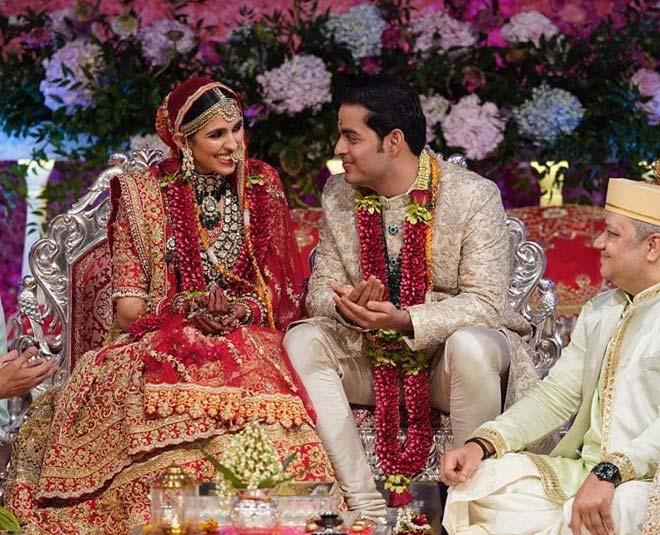 आकाश-श्लोका की शादी की यादें akash ambani shloka mehta entry